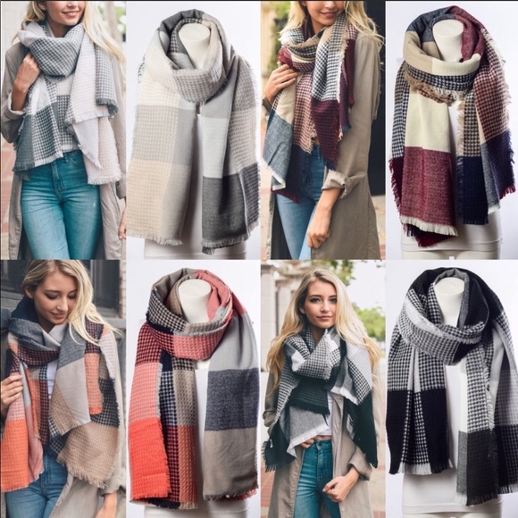 💕 Last 1 💕Grey/Blush Blanket Scarf💕 - Picture 2 of 2